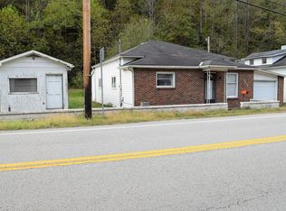 2289 Pond Creek Rd, Mc Andrews, KY 41543