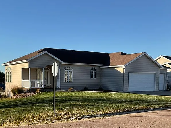 432 E Main St, Lawton, IA 51030