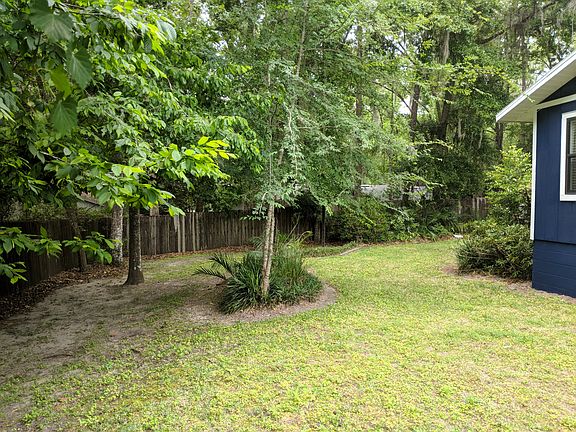 4th image of 2524 NW 34th St