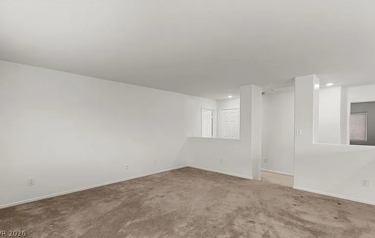9123 Weeping Hollow Ave — Photo 27