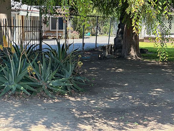 2nd image of 11803 Lower Azusa Rd
