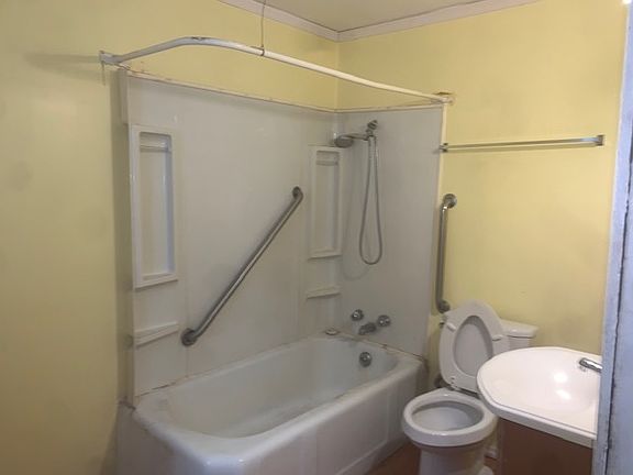 5th image of 1747 W Garfield Blvd