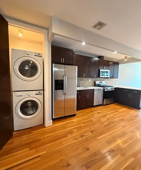 208A 23rd St #2 — Photo 3