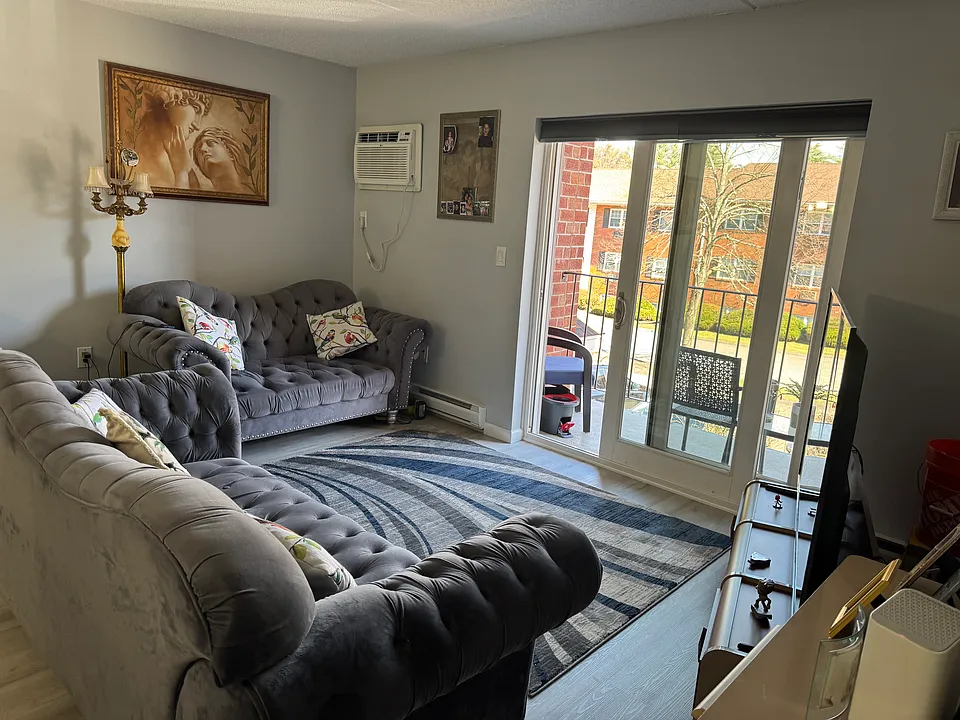 34 Maple Crest Cir