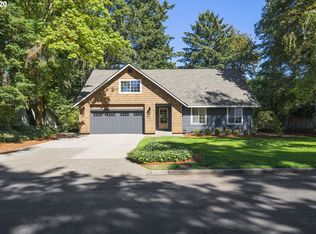 18857 SW Indian Springs Cir, Lake Oswego, OR 97035