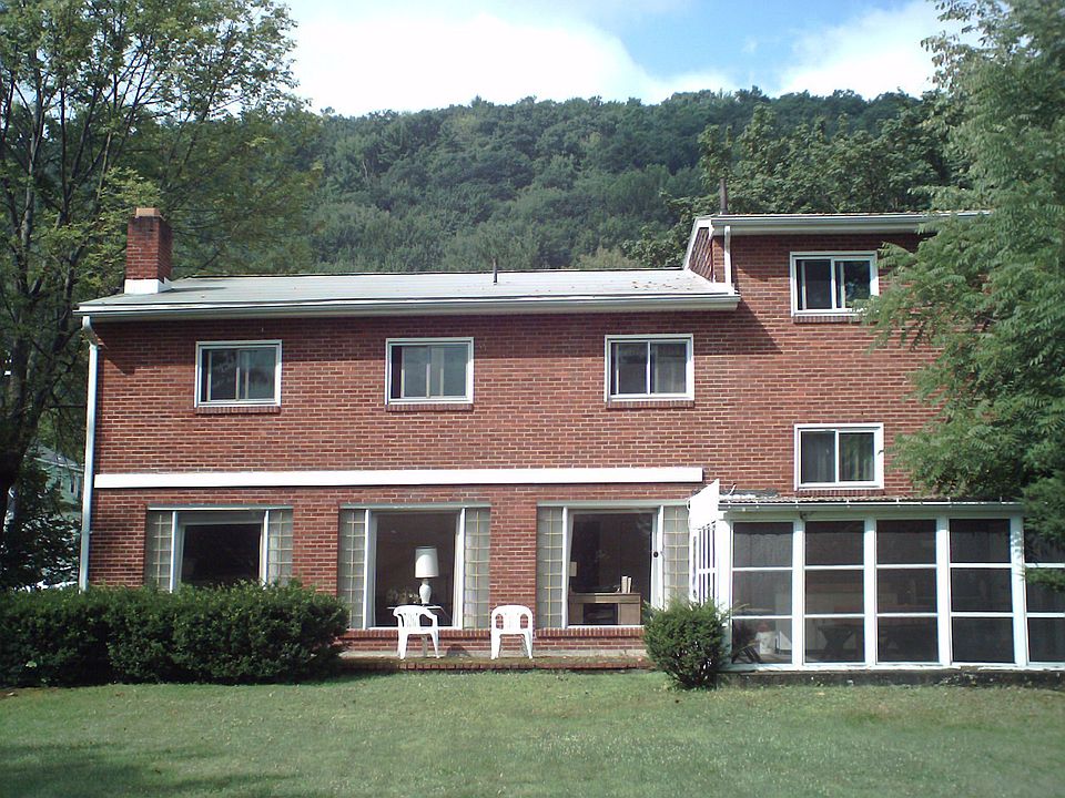 rear if house--patio on right