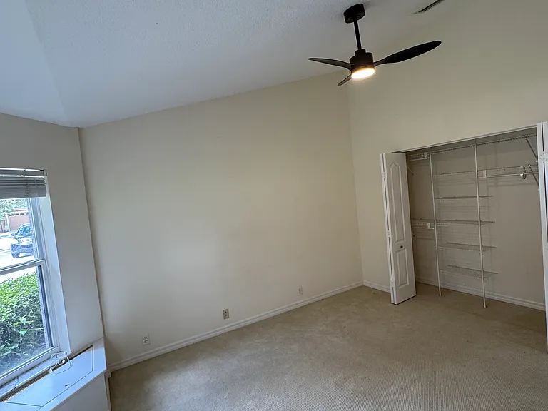 10084 Cherry Hills Avenue Cir — Photo 29