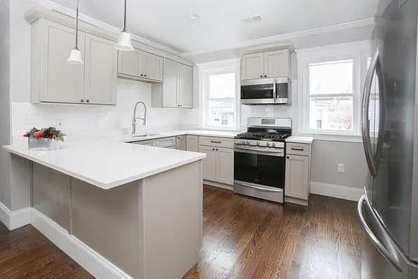21 Temple St #2 — Photo 4