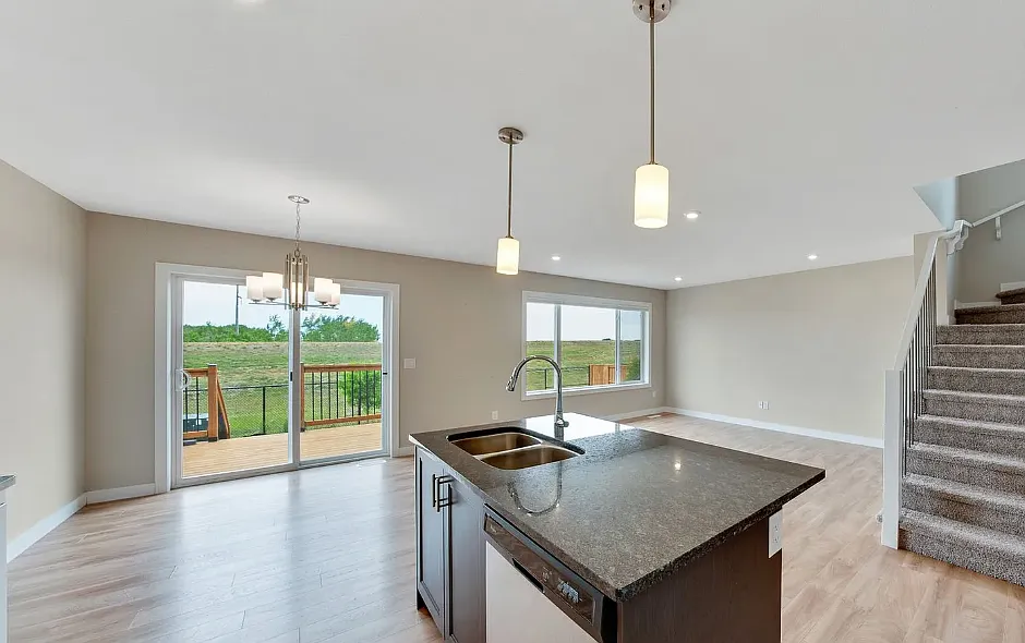 A - 419 Hassard Close, Saskatoon Main-Floor Unit | 3 Bedrooms | 2.5 Bathrooms — Photo 4