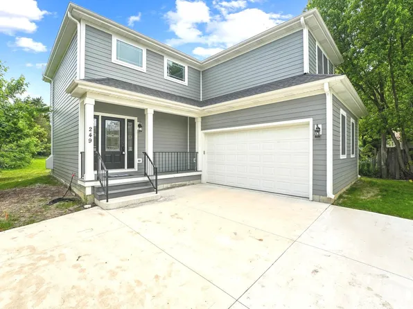 249 S Kenilworth Ave, Villa Park, IL 60181