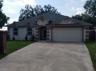 1530 Dearing St, Pt Neches, TX 77651