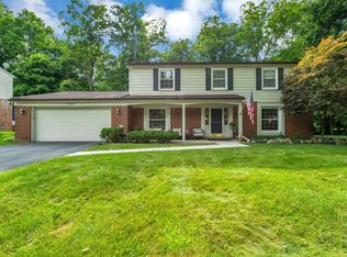 26653 Westmeath St, Farmington Hills, MI