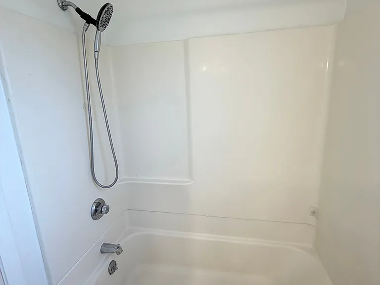297 E Welby Ave — Photo 8