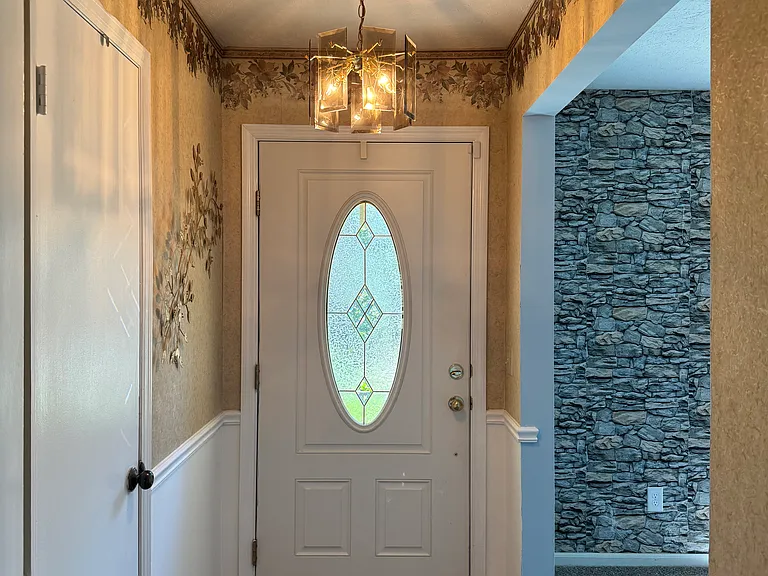 7631 Nature Trl — Photo 3