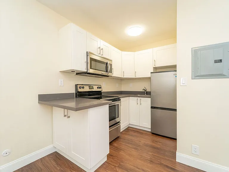 5471 Vicente Way — Photo 20