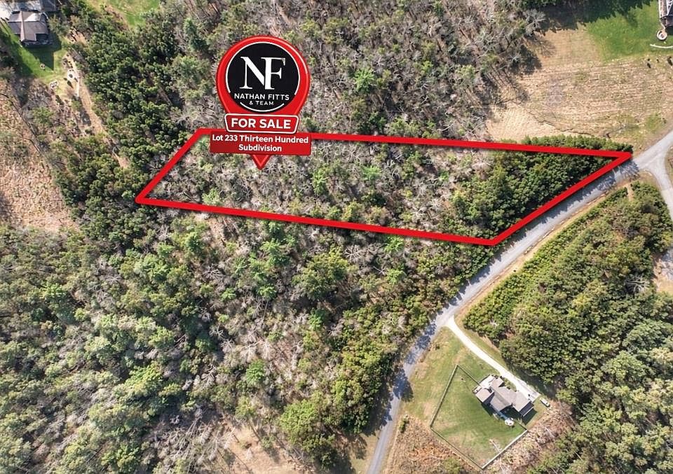 1st image of 233 Ridge Pointe Way