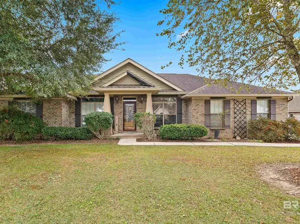 1058 Tampa Ave, Foley, AL 36535