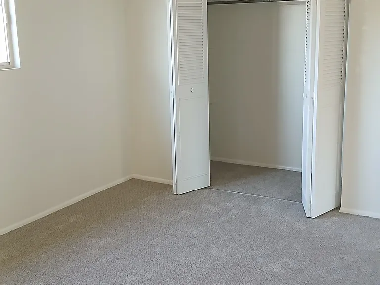 1075 S Linda Vista Dr — Photo 11