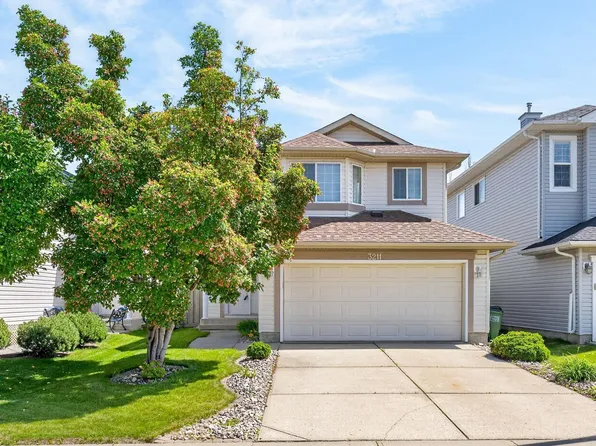3211 McPhadden Pl SW, Edmonton, AB T6W 1L1