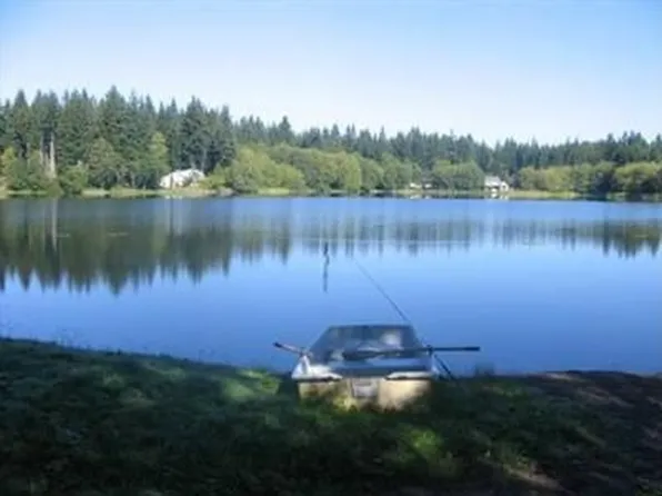 3615 Longhorn Dr NW, Bremerton, WA 98312