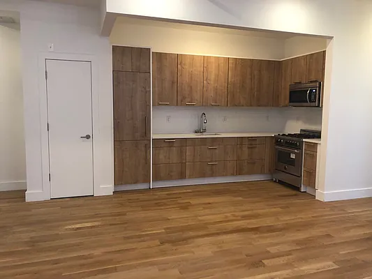 Rented by 517-525 West 45 LLC | media 3