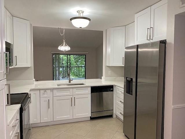 1st image of 23466 SW 57th Ave APT 510