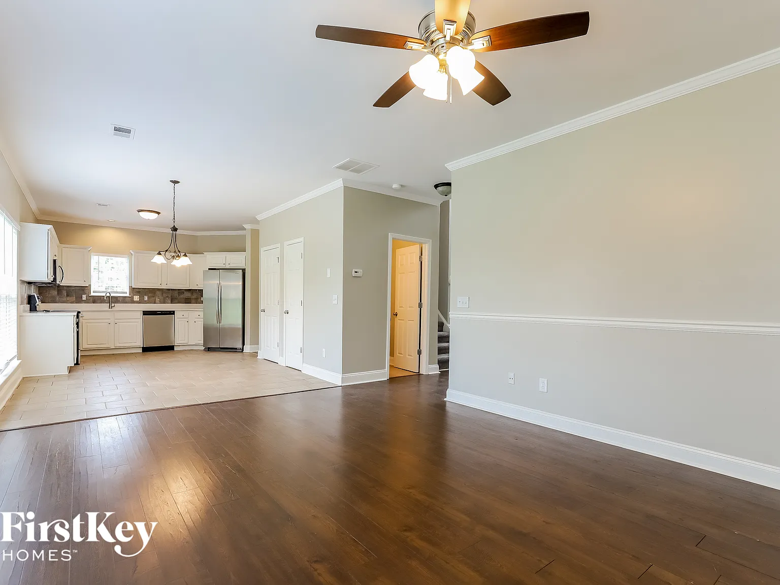 3 bed, 2.5 bath, 2153 sqft, $2,435 — Photo 4