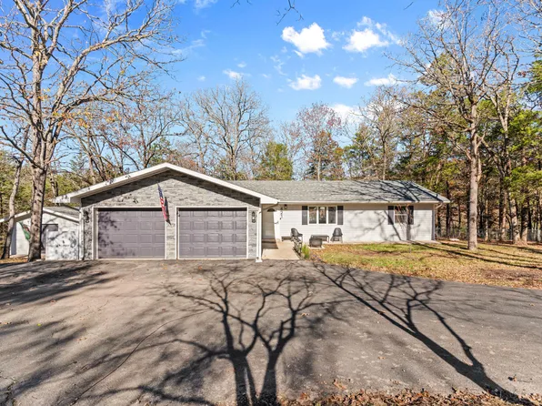 421 Fairlawn Drive, Hollister, MO 65672