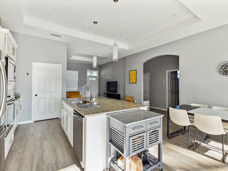 13254 Clay Ave — Photo 5