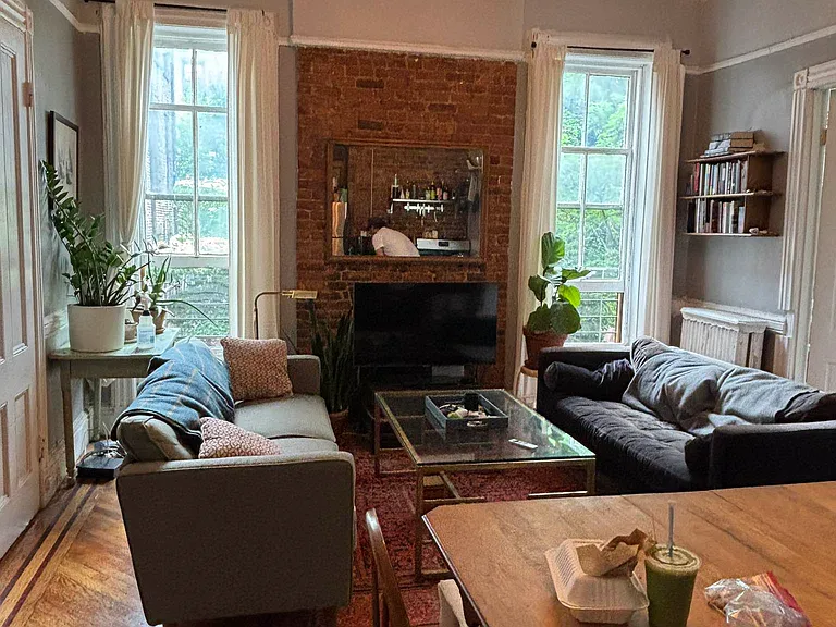 159 Willoughby Ave #2B — Photo 1