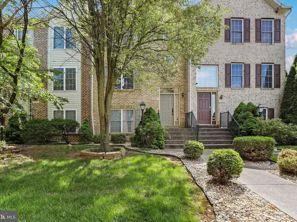 1127 Lindsay Ln, Hagerstown, MD 21742