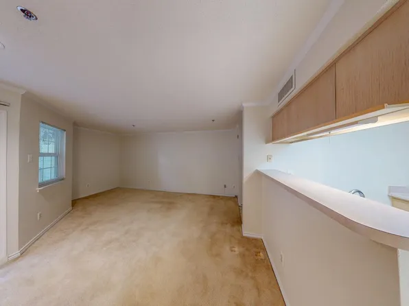1504 Lincoln Way APT 108, McLean, VA 22102