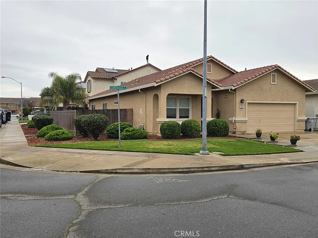 1532 Cloverfield Ct photo 1
