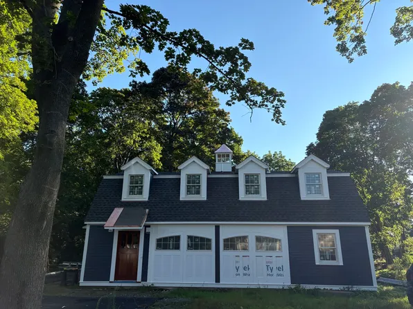 350 High St #B, Newburyport, MA 01950