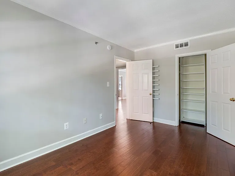 600 Bashford Ln #2333 — Photo 16