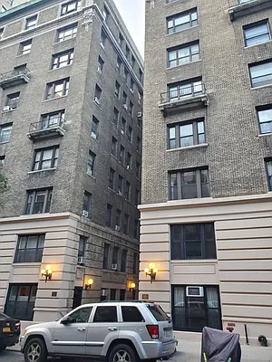 Rented by Keller Williams NYC | media 22