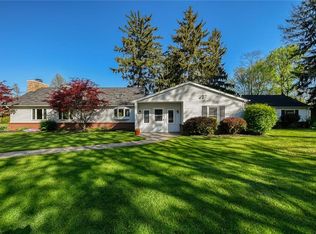 9377 Valley View Rd, Macedonia, OH 44056