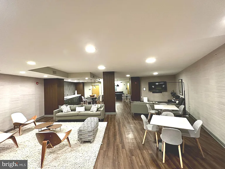 400 Massachusetts Ave NW #1009 — Photo 23