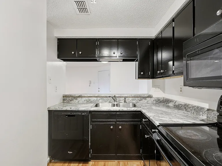 2440 Stembridge Ct — Photo 7