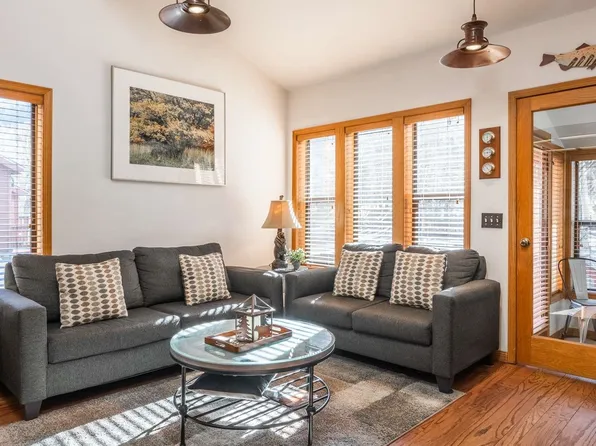 4684 Highway 158 #9, June Lake, CA 93529