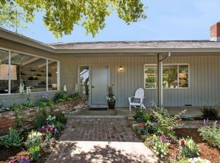 25182 La Loma Dr, Los Altos, CA