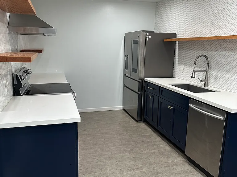1008 Sunmeadow Dr — Photo 6