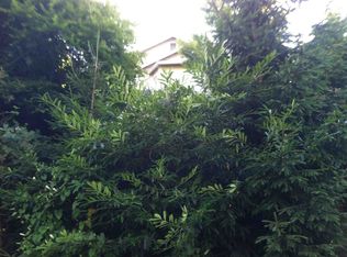 9607 15th Ave NE, Seattle, WA 98115