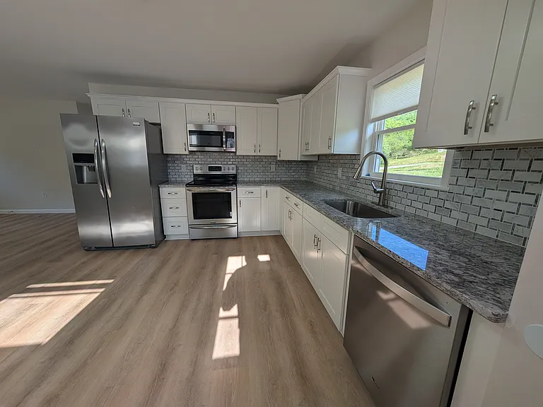 879 Poor Farm Rd — Photo 6