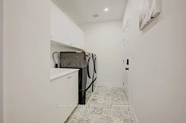 600 Beam Ct — Photo 26