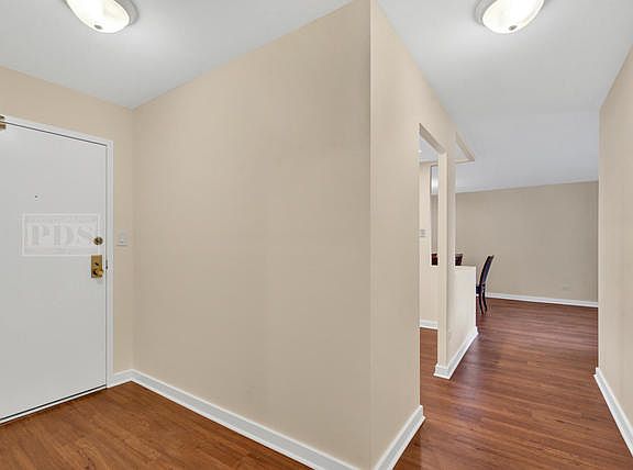 4th image of 111 Acacia Dr APT 406