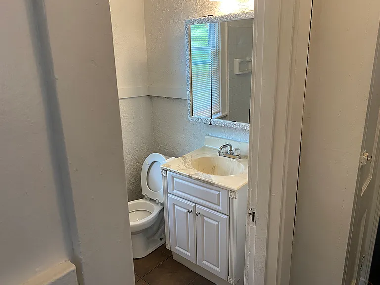 519 Halsey Ave #1 — Photo 3
