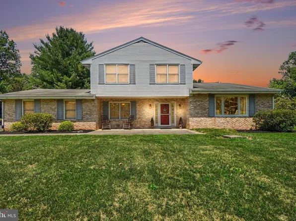 2525 Valley Rd, Marysville, PA 17053