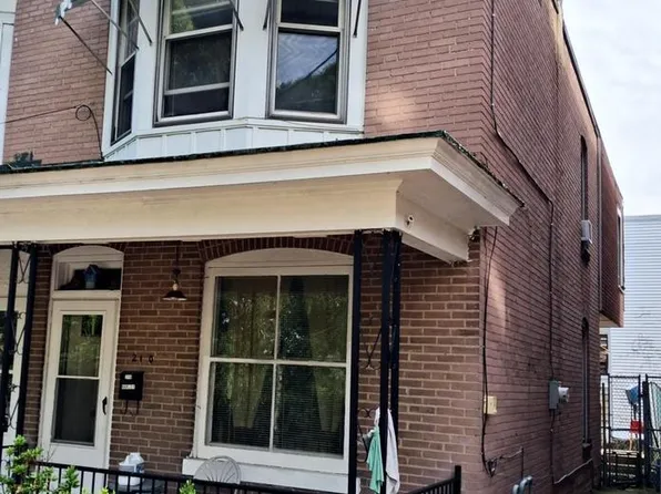 210 S 9th St, Pottsville, PA 17901