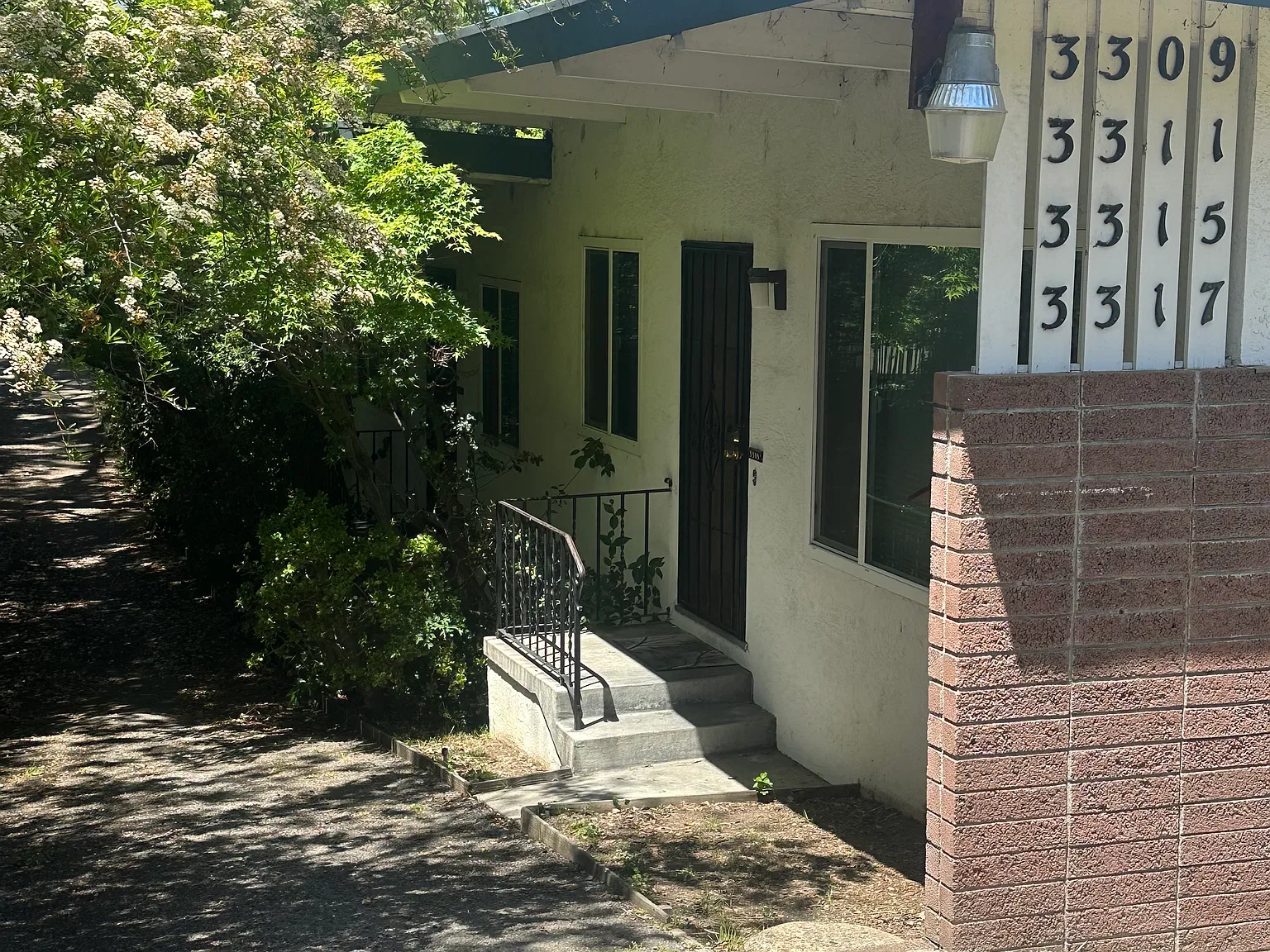 1 bed, 675 sqft, $1,820 — Photo 1